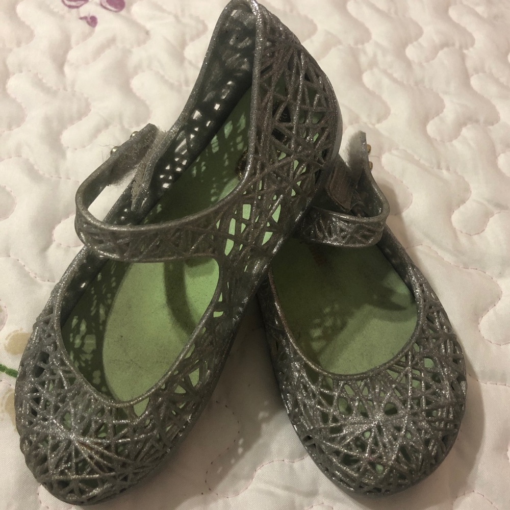 Mini Melissa Campana